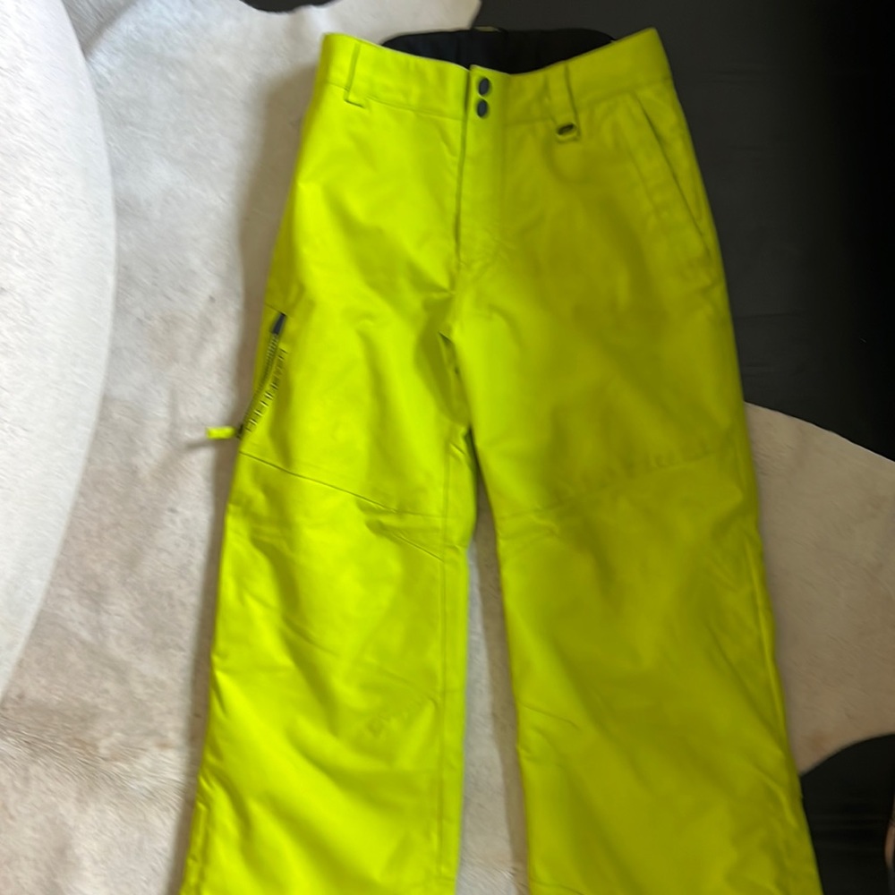 Obermeyer youth ski pants.  Good condition!